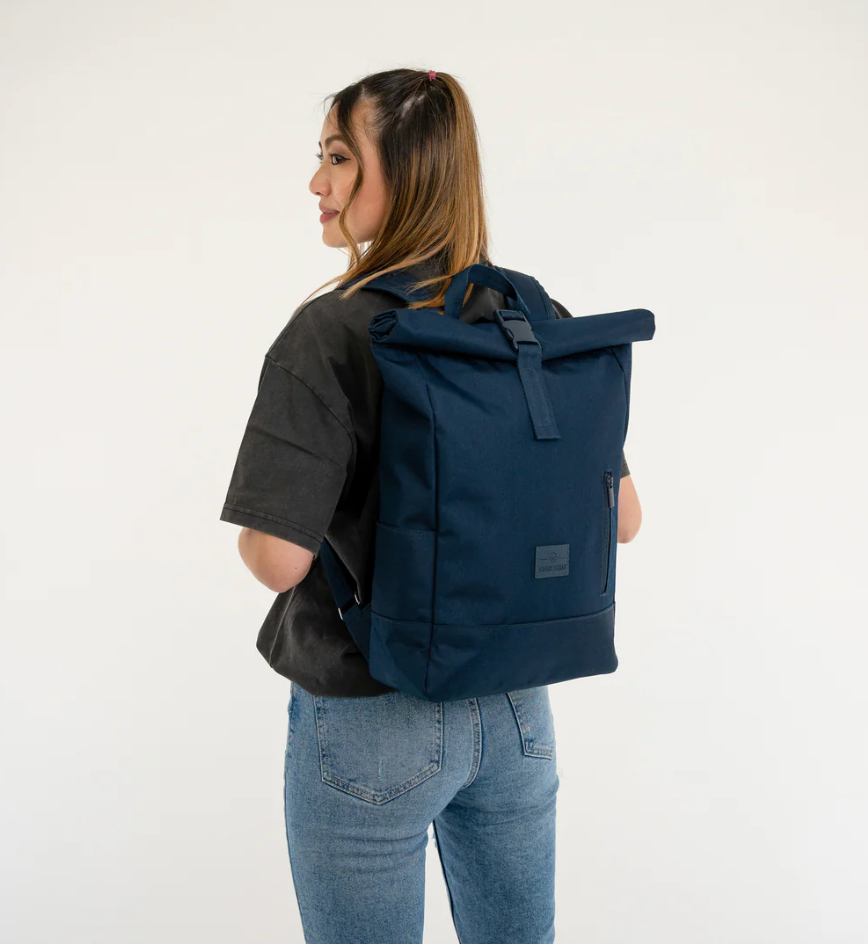 Johnny Urban Robin Backpack Medium Dark Blue