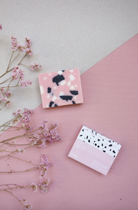 COUDRE Berlin Rosestone Seife Geranium Lavendel Salbei