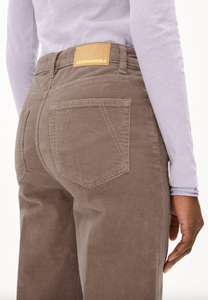 Armedangels MURLIAA Corduroy Walnut Cream
